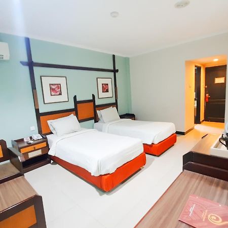 Hotel Sofia Juanda Surabaya Sidoarjo Εξωτερικό φωτογραφία