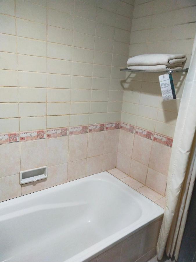 Hotel Sofia Juanda Surabaya Sidoarjo Εξωτερικό φωτογραφία