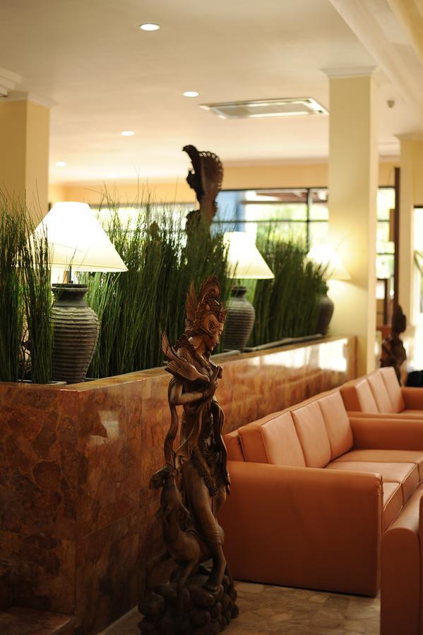 Hotel Sofia Juanda Surabaya Sidoarjo Εξωτερικό φωτογραφία