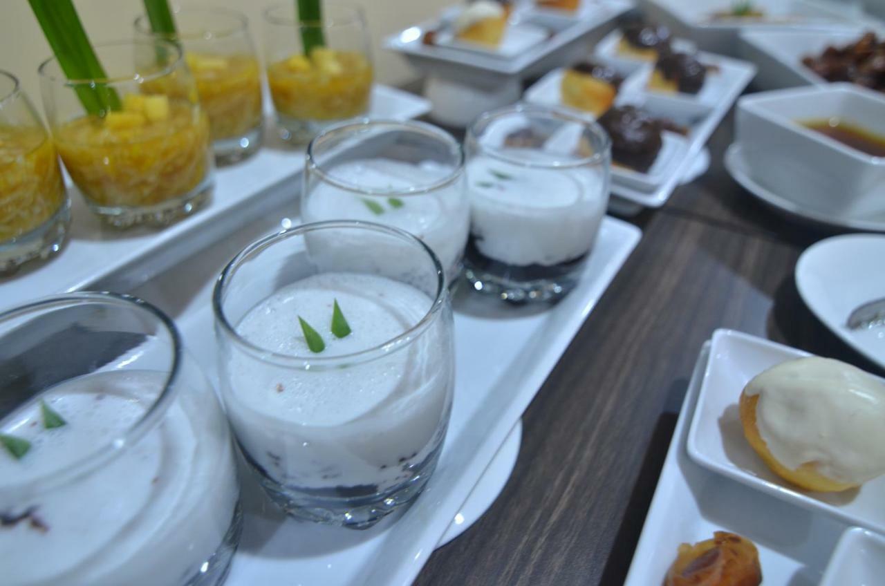 Hotel Sofia Juanda Surabaya Sidoarjo Εξωτερικό φωτογραφία