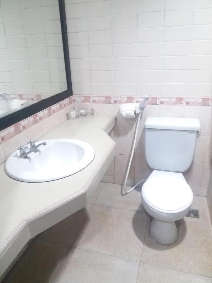 Hotel Sofia Juanda Surabaya Sidoarjo Εξωτερικό φωτογραφία