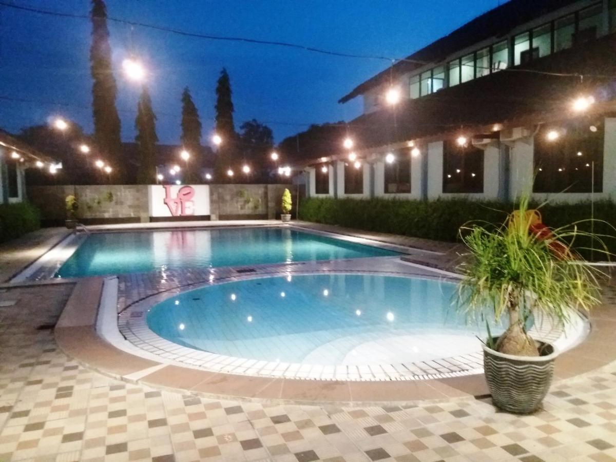 Hotel Sofia Juanda Surabaya Sidoarjo Εξωτερικό φωτογραφία