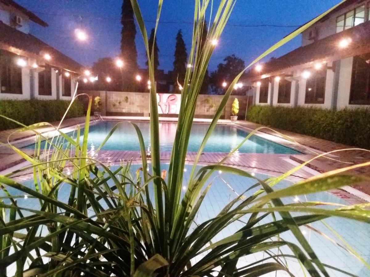 Hotel Sofia Juanda Surabaya Sidoarjo Εξωτερικό φωτογραφία