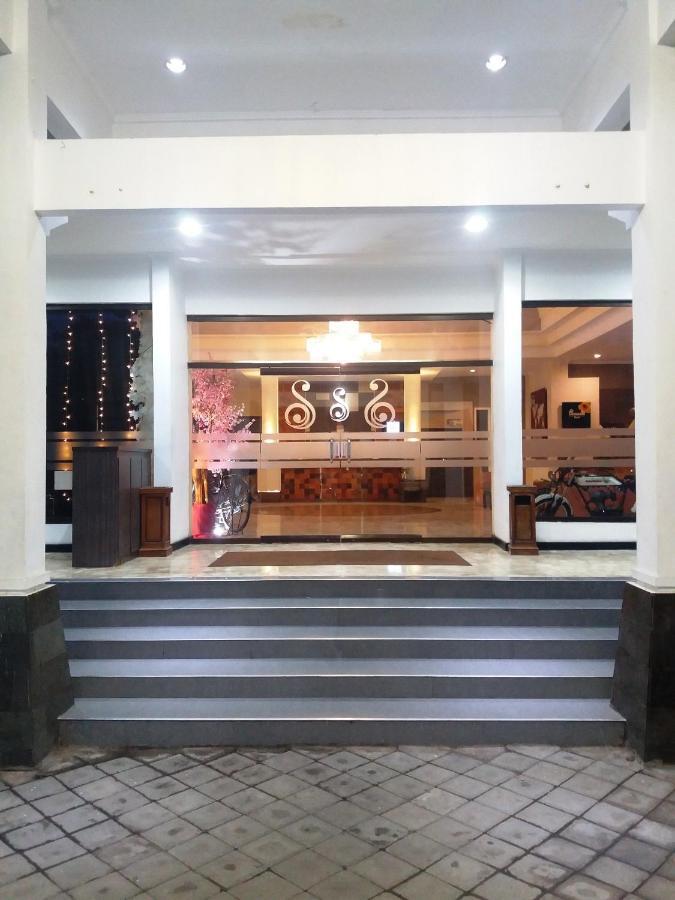 Hotel Sofia Juanda Surabaya Sidoarjo Εξωτερικό φωτογραφία